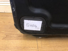 Load image into Gallery viewer, Pre Loved SHOK BOX - Classic (SH014)
